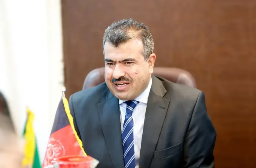 د خپلې ټولنې انسان به له تکفيره ژغورو!