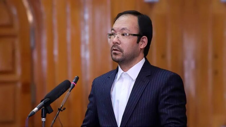 دانش‌نامه‌ی هزاره؛ بازخوانی یک تجربه در آیینه‌ی تخصص مسلکی و تعهد اخلاقی