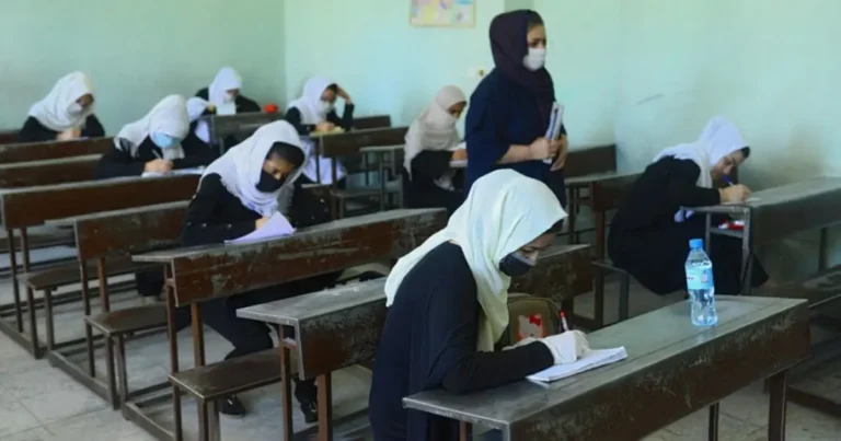آخرین امتحان چهارونیم‌ماهه