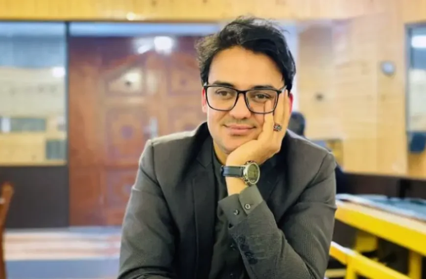 بې‌هنرو ته د هنرمندو زیار، گټه که تاوان؟