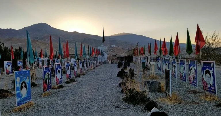 قلم خونین شهیدان، یادگاری ماندگار