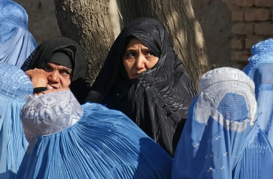 در حصار بی‌سرنوشتی: روایتی از زنان افغانستان