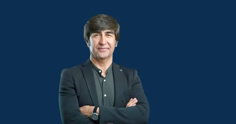 داوود سرخوش، صدایی با درد و امید