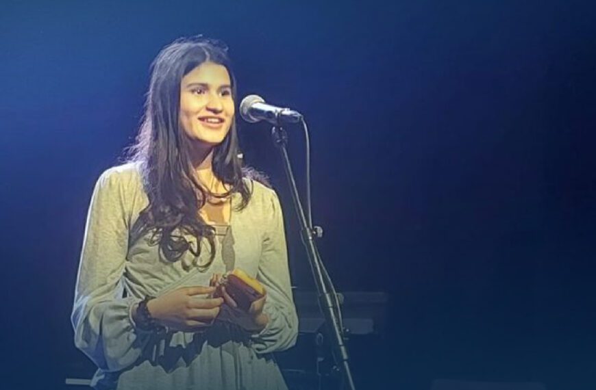 بهاره حمیدی: «صدای شعر، امید و زندگی»